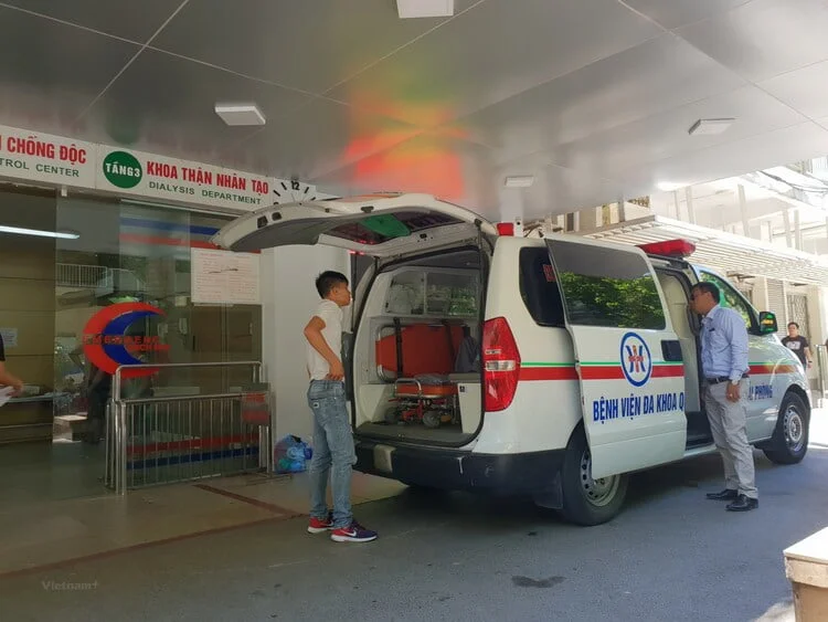 xe cứu thương Hóc Môn