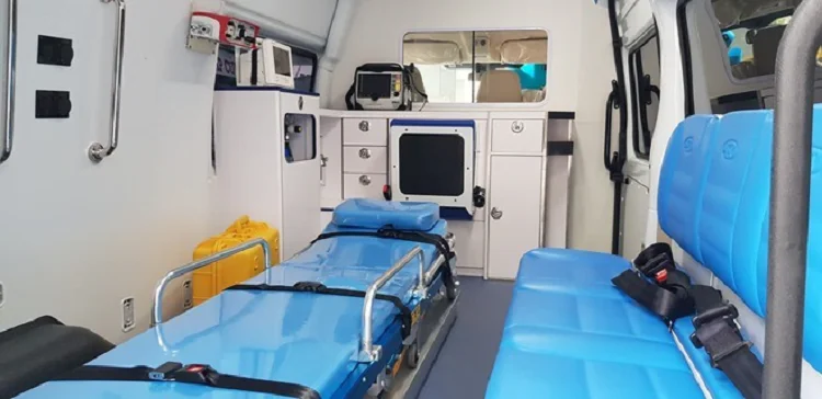 xe cứu thương 115 bình chánh