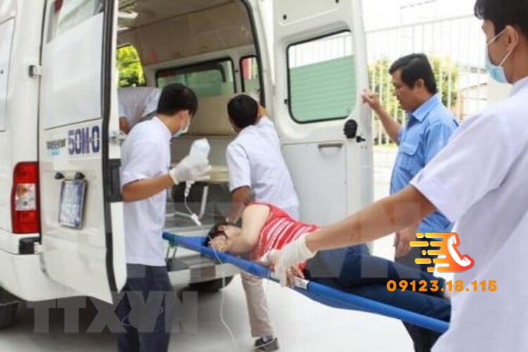 Thuê gọi xe cứu thương Quảng Bình