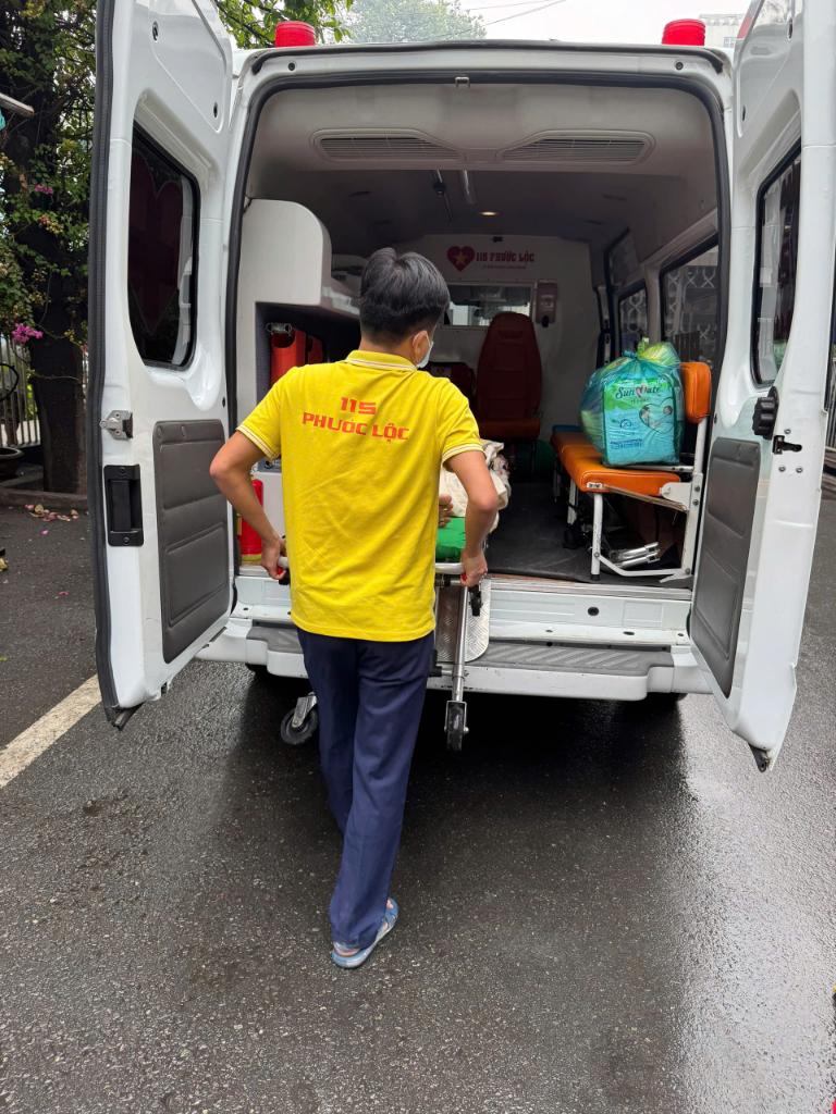 So sánh xe cấp cứu liên tỉnh với phương thức vận chuyển khác